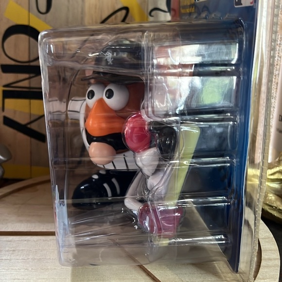 MR. POTATO HEAD Chicago White Sox "Sports Spuds" MLB Baseball 2006 New - Picture 4 of 7